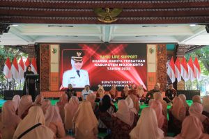 Bupati Mojokerto Buka Pelatihan BLS, Latih Anggota DWP Tangani Kegawatdaruratan