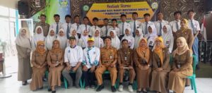 Kuliah Tamu, Siswa SMKN 2 Batu Belajar Pengolahan Hasil Nabati Berstandar Industri Pembuatan Roti Bluder