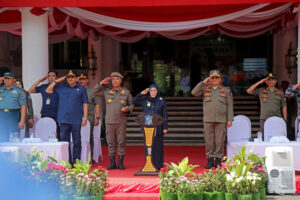 Pataka Jer Basuki Mawa Beya Singgah di Surabaya, PJs Wali Kota Harap Pilkada Damai