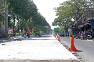 Surabaya Siap Hadapi Musim Hujan, DSDABM Kebut Penyelesaian Proyek Saluran dan Jalan