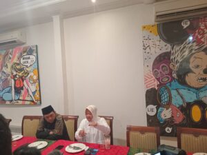 Pasangan Cagub Jatim Risma – Gus Hans Siap Akan Bergantian Kantor di Wilayah Jatim