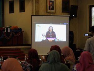Pj Wali Kota Kediri Berikan Arahan pada Seminar Penguatan Kesehatan GERMAS