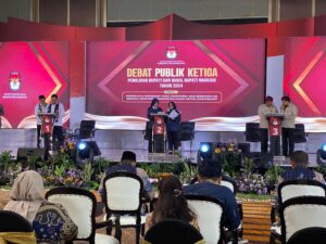 Debat Pamungkas KPU Nganjuk Sukses Digelar, Para Paslon Adu Gagasan Progam