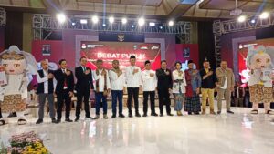 Debat Publik Terkahir, Ketua KPU Kota Batu Lantunkan Syair Ajak Masyarakat Tolak Politik Uang