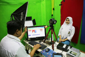 Catat Tanggalnya! Dispendukcapil Surabaya Buka Layanan Perekaman KTP-el bagi Pemilih Pemula di MPP-Kelurahan