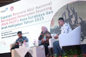 Evaluasi Tim Percepatan Penurunan Stunting, PJs Wali Kota Surabaya Tekankan Kewaspadaan Pra Stunting