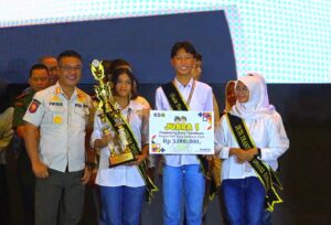 Awarding Duta Trantibum Surabaya 2024 Diikuti 28 Sekolah, Ini Daftar Pemenangnya