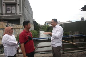 Usai Ditolak, Warga Terima Pembangunan Peninggian Jembatan Kupang Baru, Wali Kota Eri: Langsung dikerjakan