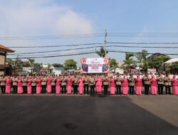 Polres Bojonegoro Gelar Upacara Sertijab Kasat Resnarkoba dan Delapan Kapolsek Jajaran