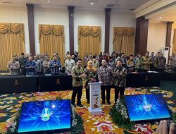 Kendalikan Harga Pangan Menjelang Hari Raya Idul Fitri, Bupati Al Barra Ikuti HLM TPID Provinsi Jawa Timur