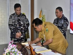 Dalam Rangkaian Kegiatan Di Wilayah Makassar, Kepala Staf Angkatan Laut Laksamana TNI Dr. Muhammad Ali,SE,M,,M,M,Tr,Opsla, Melaksanakan Kunjungan Kerja Ke Bupati Takalar
