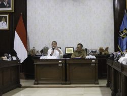 Fokus Kesehatan Warga, Wali Kota Eri Cahyadi Ungkap Jurus Surabaya Penuhi Target STBM