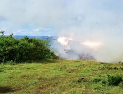 Korps Marinir TNI AL Mengerahkan Roket Jenis Multilple Launch Rocket System Dan Meriam 35 mm Twin Gun Norico Dalam Uji Penembakan Yang Dilaksanakan Di Cibenda, Sukabumi