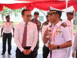 KRI Bung Karno -369 Terima Kunjungan Permanent Secretary Defence of Singapore