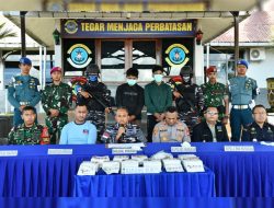 Pangkalan TNI AL Nunukan Menindak Tegas Segala Bentuk Tindak Ilegal Di Perairan Indonesia, Kali ini tim Second Fleet Quick Response Berhasil Menggagalkan Upaya Penyelundupan 11,5 kg Narkoba Jenis Sabu-Sabu Asal Tawau, Malaysia