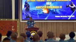Kadispen Koarmada III Sorong Memberikan Pengarahan Khusus Kepada Seluruh Prajurit Dan Aparatur Sipil Negara Terkait Penggunaan Media Sosial Secara Bijak Dan Bertanggung Jawab