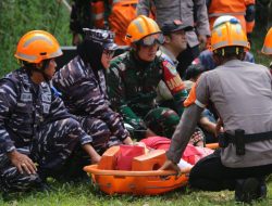 Pangkalan TNI AL Bandung Melaksanakan Operasi Militer Selain Perang Merspon Cepat Siaga Bencana Alam Gempa Sesar Lembang Bandung