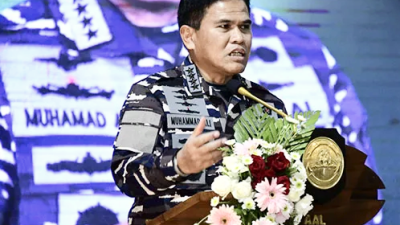 Kepala Staf Angkatan Laut Laksamana Muhammad Ali,SE,M,,M,M,Tr,Opsla, Membuka Kegiatan Sinkronisasi Longitudinal Lembaga Pendidikan TNI AL, Di Surabaya