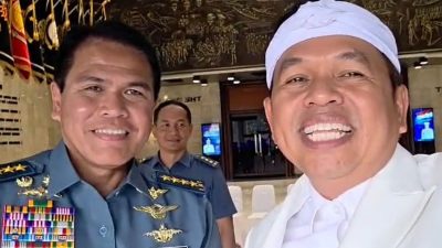 Kepala Staf TNI Angkatan Laut  Laksamana TNI Muhammad Ali,SE,M,,M,M,Tr,Opsla, Mengatakan, Bakal Menyiapkan Korps Marinir Untuk Menampung Siswa Di Jawa Barat Yang Kurang Disiplin,Dalam Program Pembinaan Di Barak