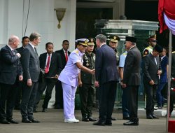 Kepala Staf Angkatan Laut Laksamana TNI Dr. Muhammad Ali,SE,M,,M,M,Tr,Opsla, Menghadiri Penyambutan Kunjungan Kehormatan Deputi Perdana Menteri Dan Menteri Pertahanan Australia