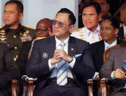 Kepala Staf Angkatan Laut Laksamana TNI Dr. Muhammad Ali,SE,M,,M,M,Tr,Opsla, Mendampingi Presiden Republik Indonesia Prabowo Subianto Meresmikan Kampus Bhinneka Tunggal Ika Universitas Pertahanan Republik Indonesia Di Bogor