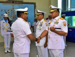 Pangkoarmada I Memimpin Upacara Serah Terima Jabatan Komandan Lantamal XII