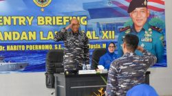 Danlantamal XII, Memimpin Apel Khusus Yang Digelar Di Lapangan Apel Satrol Dan Dilanjutkan Entry Briefing Kepada Seluruh Prajurit, Pegawai Negeri Sipil 