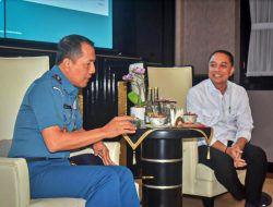 Pangkoarmada II Melaksanakan Kunjungan Silaturahmi Ke Wali Kota Surabaya Eri Cahyadi