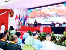 Kepala Staf Angkatan Laut  Laksamana TNI Dr. Muhammad Ali,SE,M,,M,M,Tr,Opsla, Menghadiri Penutupan Pendidikan Reguler Ke-LIII Sekolah Staf dan Komando TNI TA. 2025
