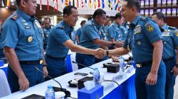 Wakasal Mewakili Kepala Staf Angkatan Laut Laksamana TNI Dr. Muhammad Ali,SE,M,,M,M,Tr,Opsla,Secara Resmi Menutup Kegiatan Rakor Renaku I TNI AL Tahun 2025