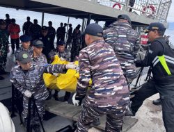Memasuki Hari Ke-4 Operasi SAR Dan Evakuasi Korban KRI Pulau Fanildo-732 Dan KRI Tongkol-813 Yang Ditinjau Langsung Oleh Pangkoarmada II