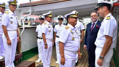 Komandan Pushidrosal Mendampingi Ketua Komisi I DPR RI Juga Wamenlu Dan Wamendiktisaintek Menghadiri Jamuan Makan Di Hari Siang Bersama Duta Besar Chili Untuk Indonesia – Timor Leste Mario Ignacio Artaza