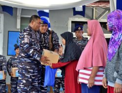 Pangkoarmada I Bersama Ketua Daerah Jalasenastri Armada I Melaksanakan Kunjungan Kerja Ke Markas Komando Pangkalan TNI Angkatan Laut Lampung