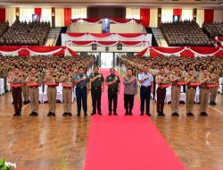 Kepala Staf Angkatan Laut Laksamana TNI Dr. Muhammad Ali,SE,M,,M,M,Tr,Opsla, Menghadiri Pembekalan Panglima TNI Jenderal TNI