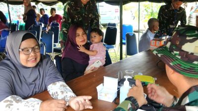 Wujud Peningkatan Sinergitas Dan Kepedulian TNI AL Melaksanakan Bakti Sosial Untuk Warga Kampung Kenanga, Lancang Kuning, Bintan Utara, Kepulauan Riau