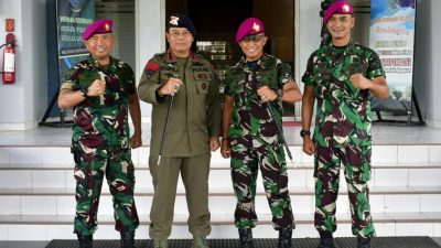 Komandan Pasmar 3 Menerima Kunjungan Kehormatan Komandan Resimen II Pasukan Brimob