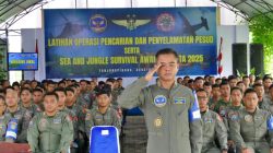 Latihan Operasi Pencarian Dan Penyelamatan Pesawat Udara Juga Sea and Jungle Survival Awak Pesud TA 2025