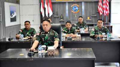 Wadan Lantamal VII Kupang, Menghadiri Kegiatan Video Conference Yang Diselenggarakan Oleh Lanal Tahuna Dalam Rangka Publikasi Hasil Penegakan Hukum Tindak Pidana Di laut