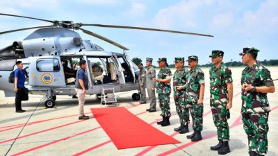 Lanudal Jakarta Kembali Melaksanakan Tugas Dukungan Penerbangan VIP Bagi Kepala Staf Angkatan Laut (Kasal), Laksamana TNI Dr. Muhammad Ali,SE,,M,,M,M,Tr,Opsla, Dalam Rangka Kunjungan Kerja Ke Pelabuhan Ratu
