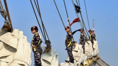KRI Bima Suci, Kapal Latih Kebanggaan TNI AL Dari Satuan Kapal Bantu Koarmada II Tiba Di Jakarta